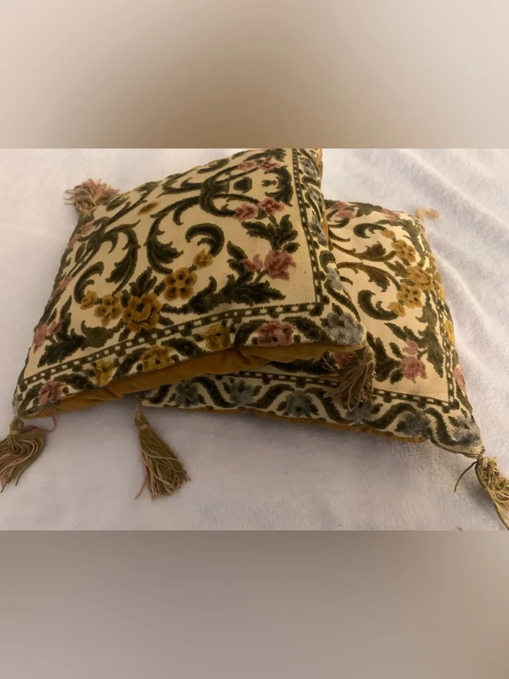 Antique Velvet Damask Floral Throw Pillows with Tassel Trim approx 10 x 10